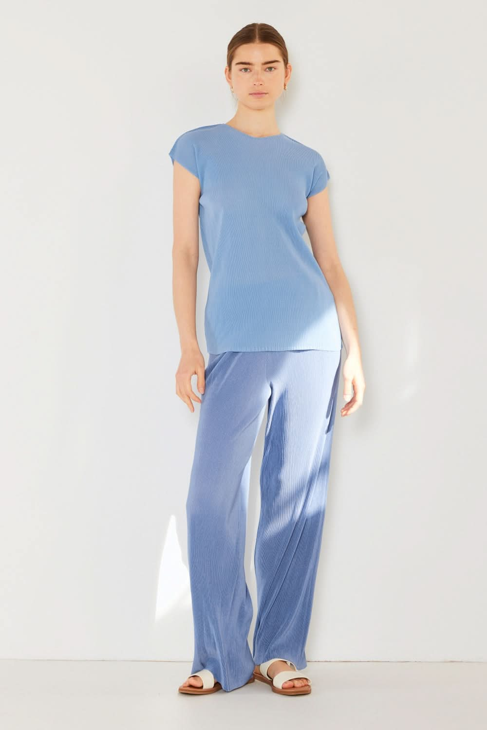 Ribbed Pleated Wide-Leg Trousers with Elastic Waist