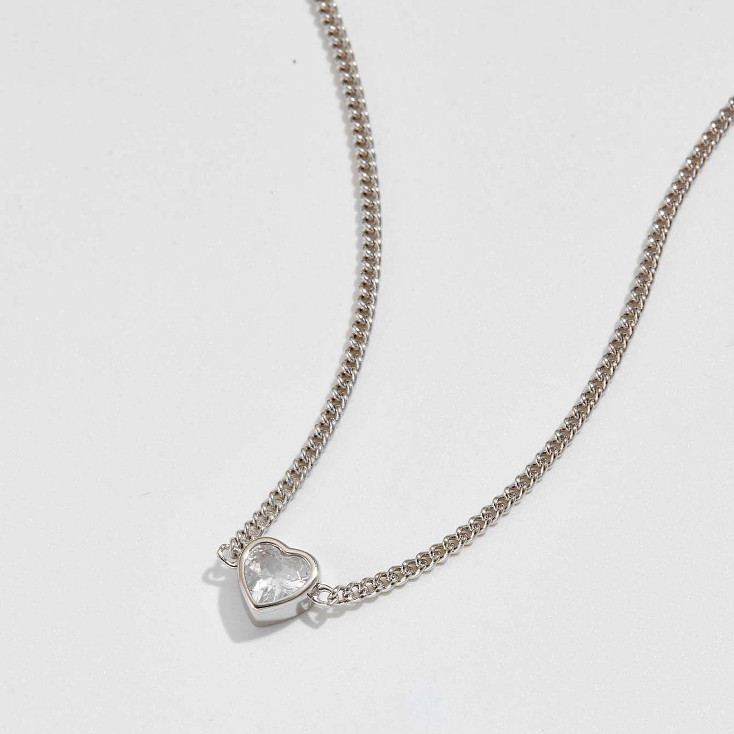 Heart Inlaid Zircon 925 Sterling Silver Necklace.