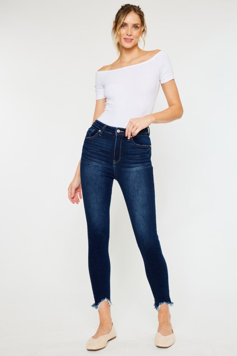 Frayed hem high rise ankle skinny jeans by Kancan