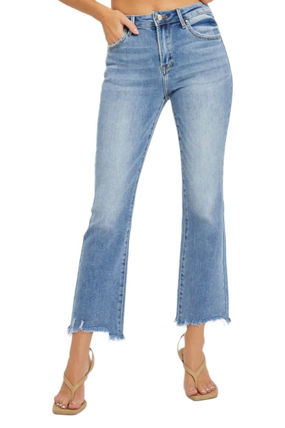 RISEN Full Size Frayed Hem Cropped Straight JeansTrendy and Stylish Design

Frayed hem cropped straight jeans are a trendy and stylish choice for a casual and chic look. The frayed hem adds a touch of edginess and Love Salve RISEN Full Size Frayed Hem Cropped Straight JeansJeans