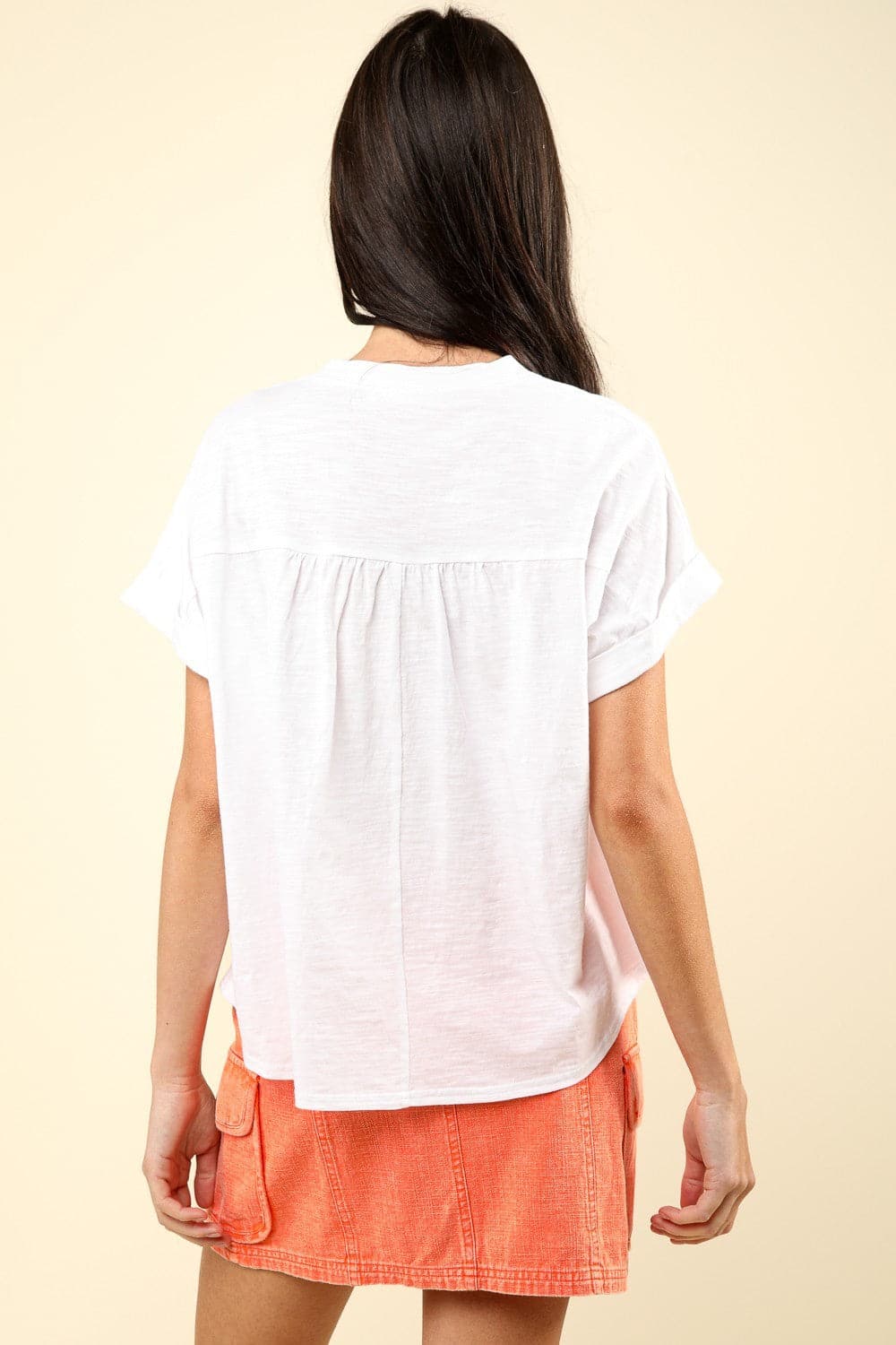 VERY J Nochted Short Sleeve Washed T-Shirt.