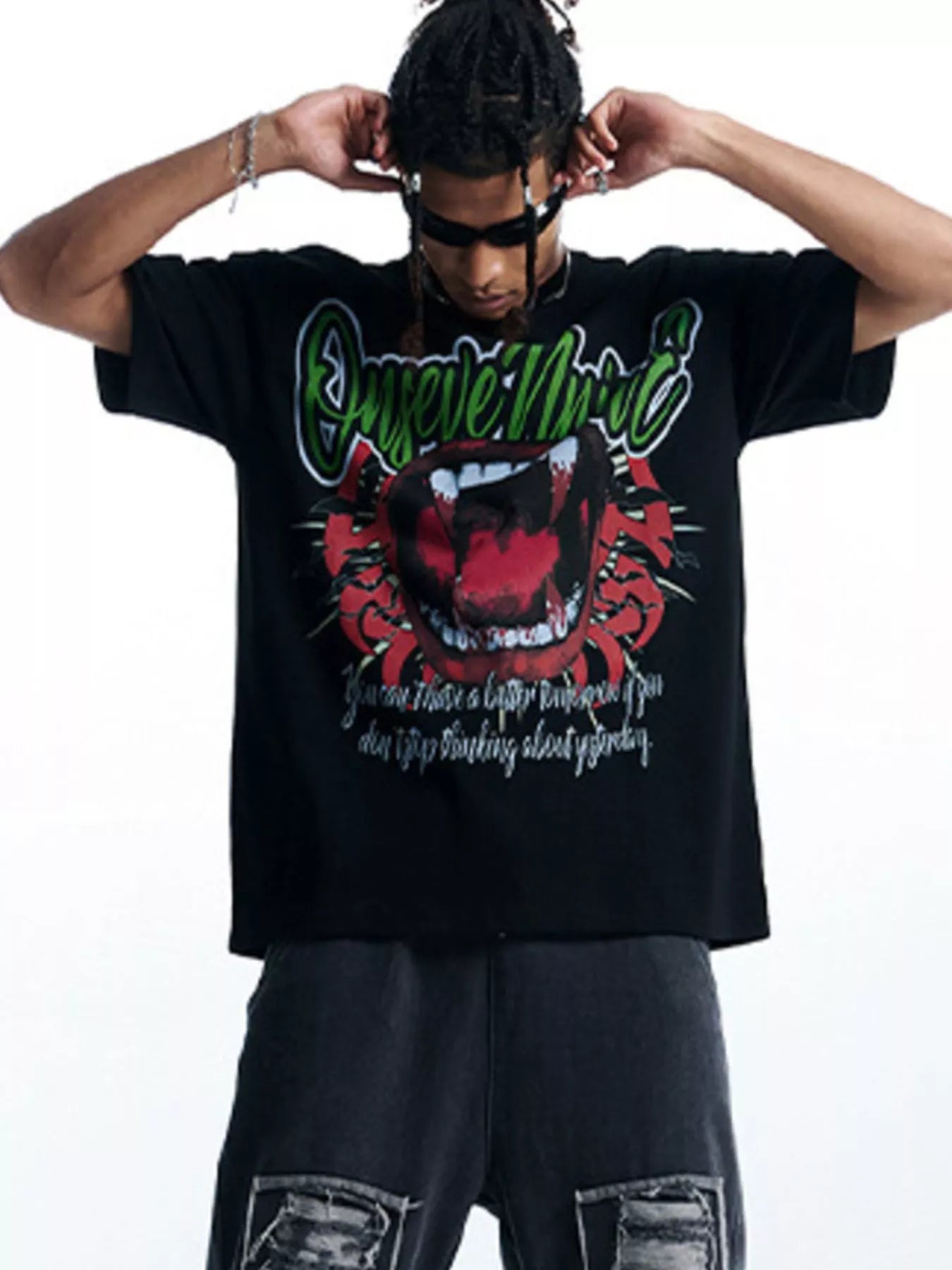 Men's Graphic Round Neck Oversized T-Shirt Simply Love