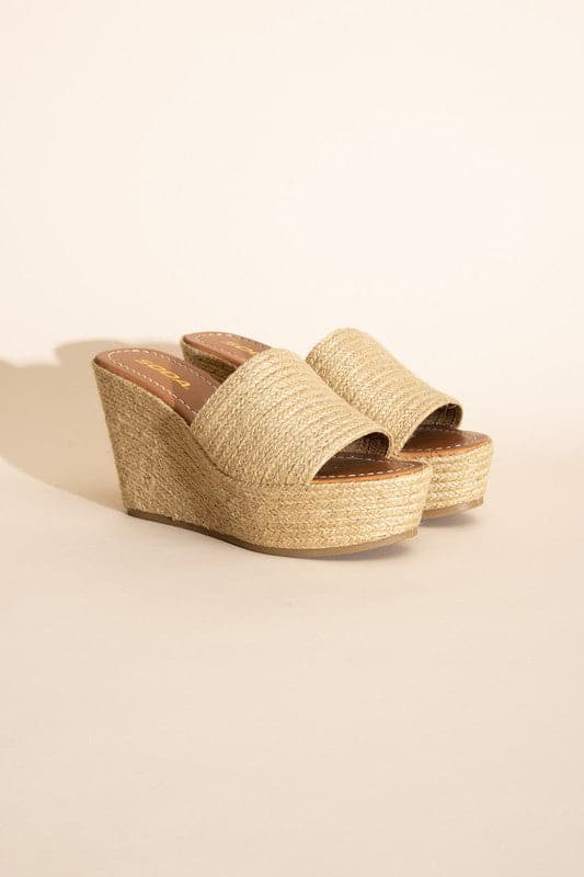 Bounty-S Wedge Platform Heels.