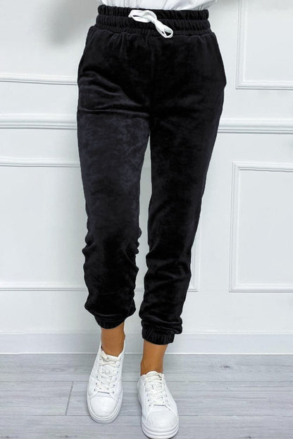 Wide Waistband Drawstring Cropped Joggers.