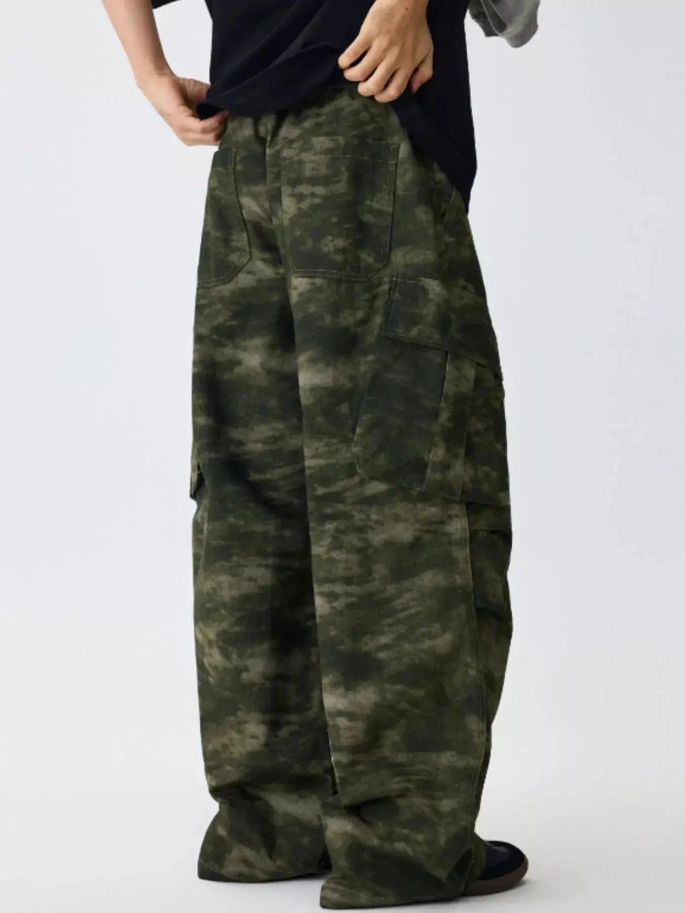 Men's Camouflage Print Cargo Pants Simply Love