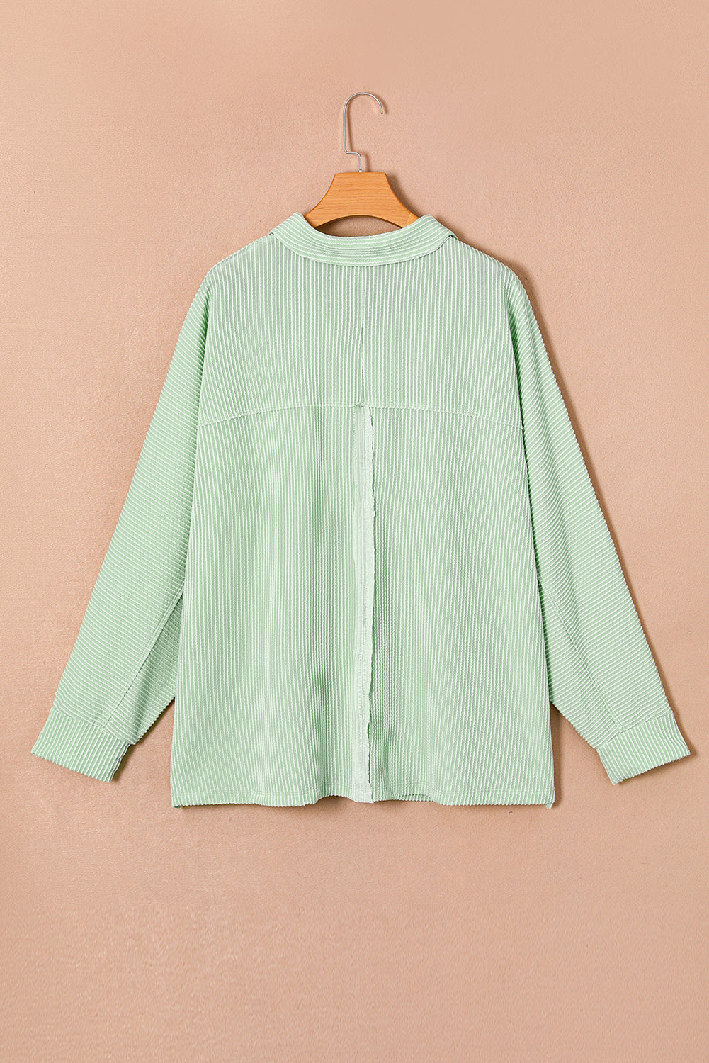 Chic green plus size ribbed henley top with pockets and long sleeves