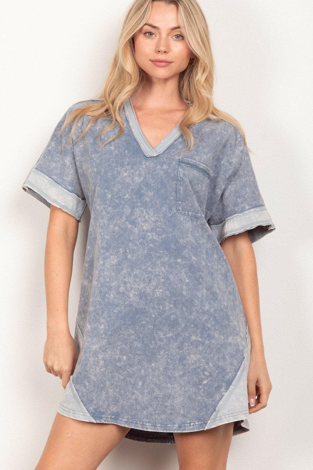 VERY J Short Sleeve V-Neck Tee DressElevate Your Wardrobe with the VERY J Short Sleeve V-Neck Tee Dress
 Discover the perfect blend of comfort and style with the VERY J Short Sleeve V-Neck Tee Dress. TLove Salve -Neck Tee Dressusa