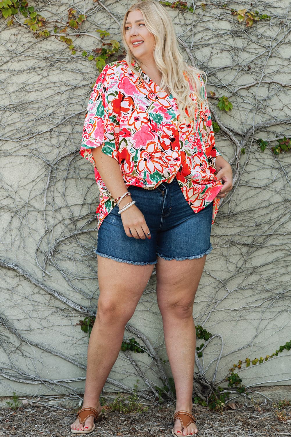 Plus Size Floral V-Neck Half Sleeve Shirt.