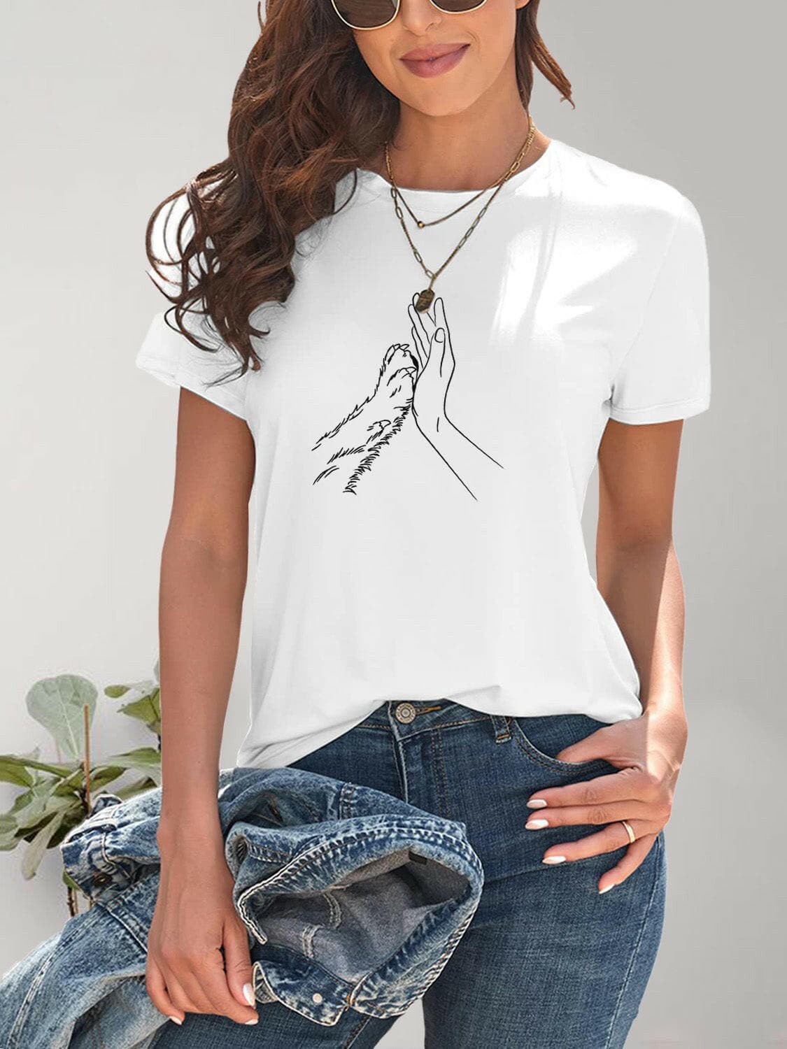 Graphic Round Neck Short Sleeve T-Shirt.