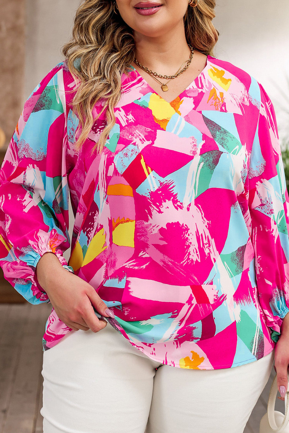 Vibrant pink plus size graffiti print blouse with split neck and puff sleeves