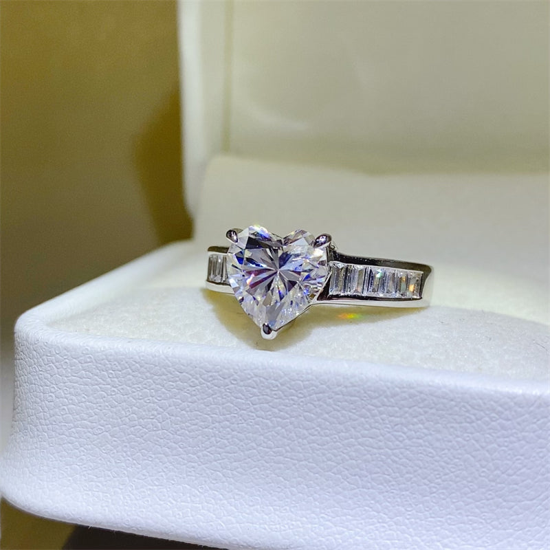 3 Carat Moissanite 925 Sterling Silver Ring Coco’s Tee Boutique