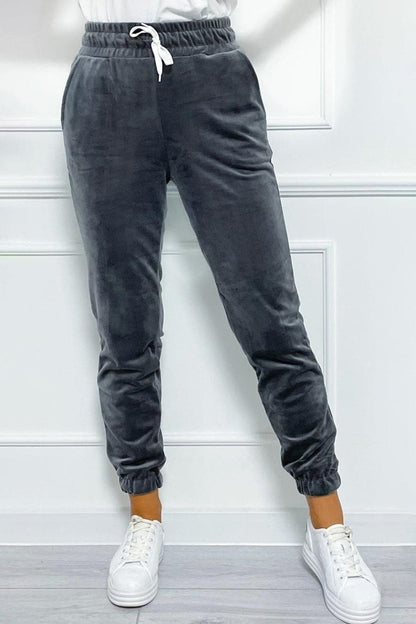 Wide Waistband Drawstring Cropped Joggers.