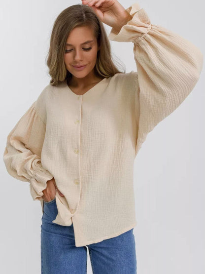 Elegant flounce sleeve shirt