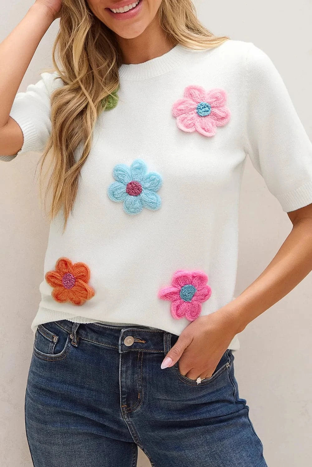 Floral elegance round neck short sleeve sweater