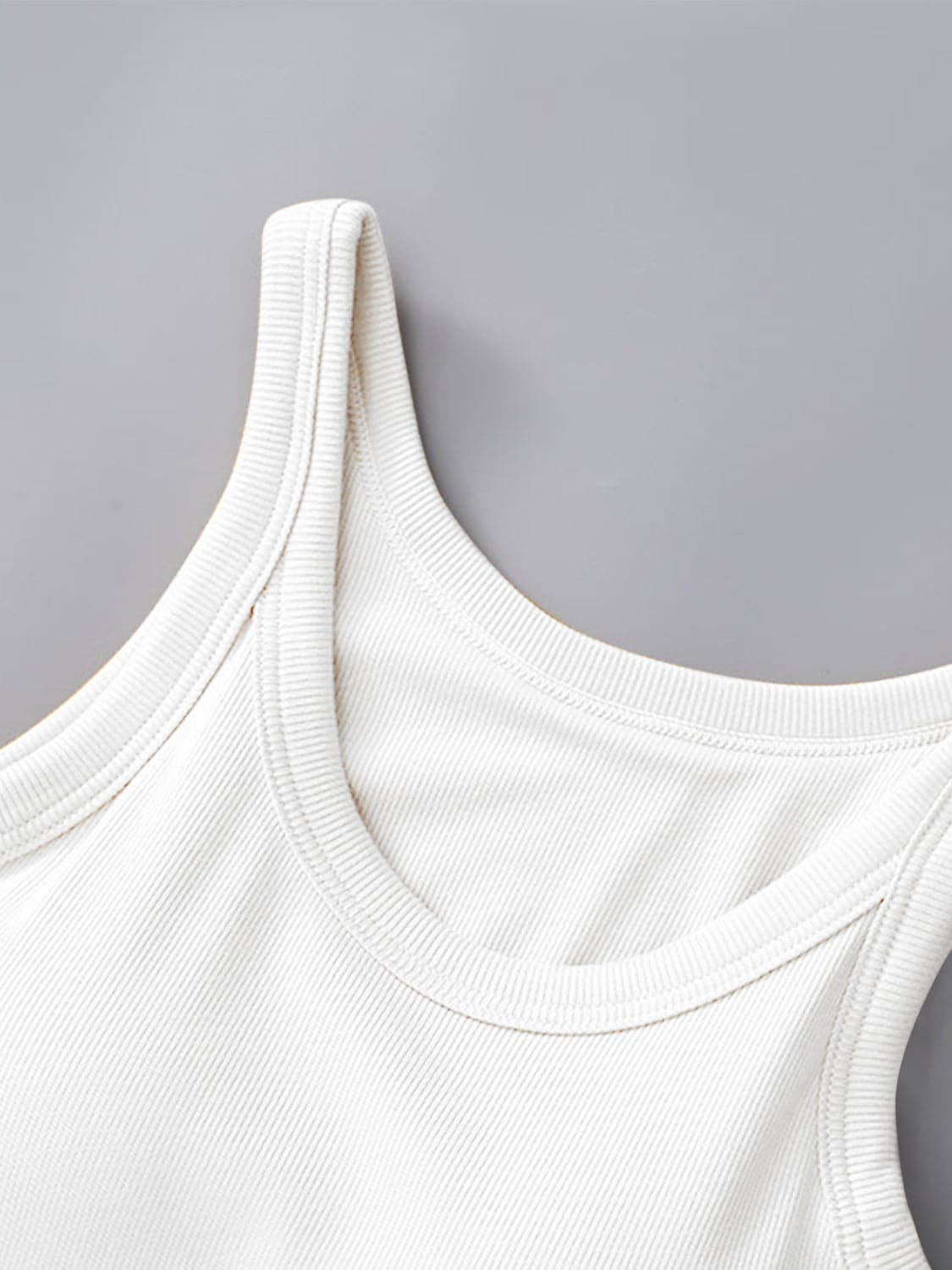 Round Neck Tank with Bra.