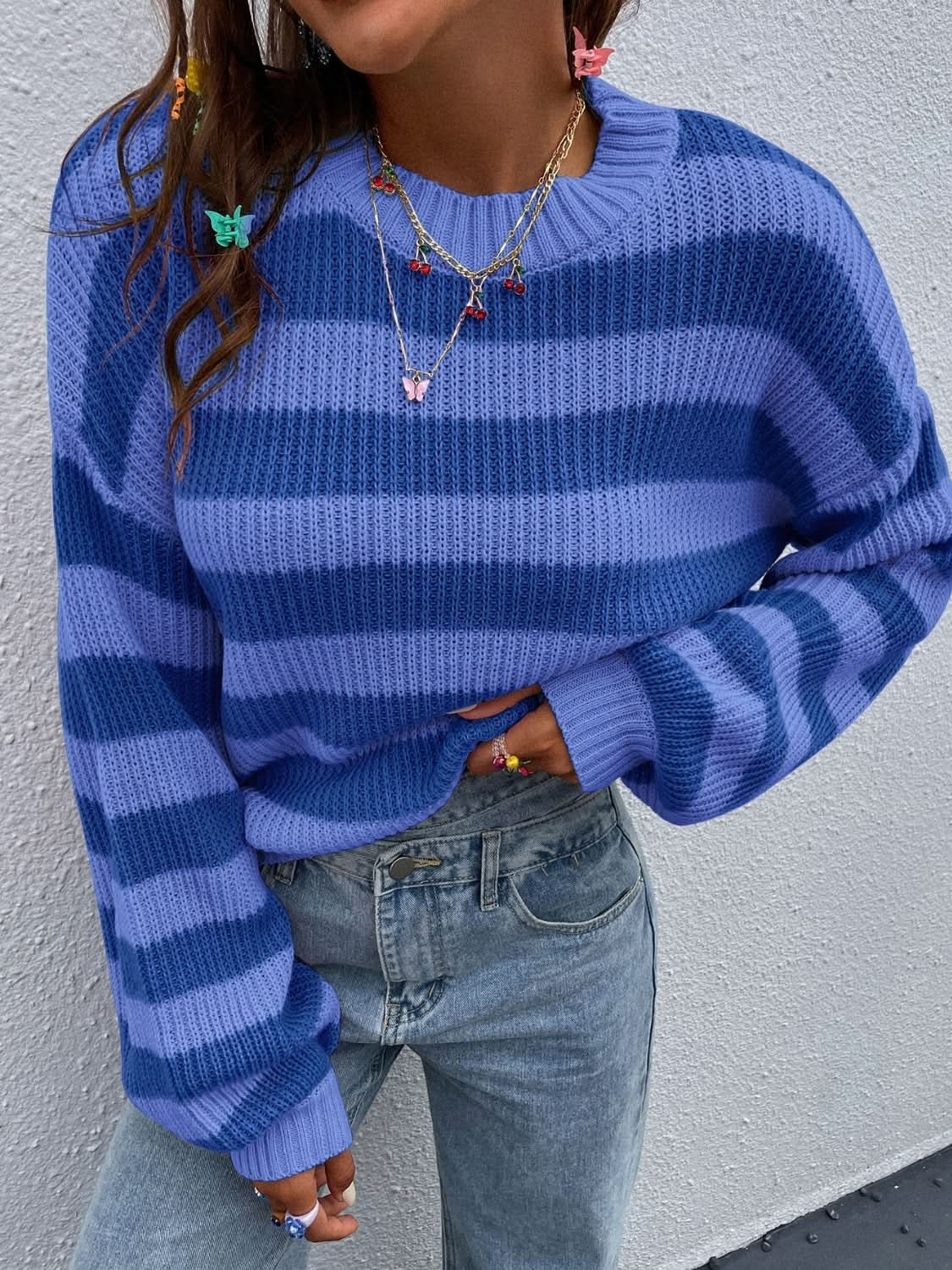 Cozy honey striped long sleeve sweater with round neck