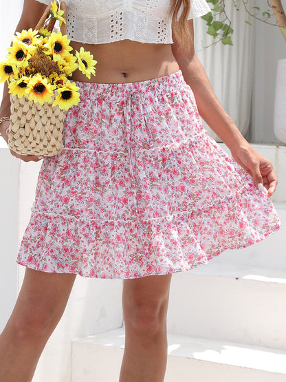 Printed Elastic Waist Mini Skirt.