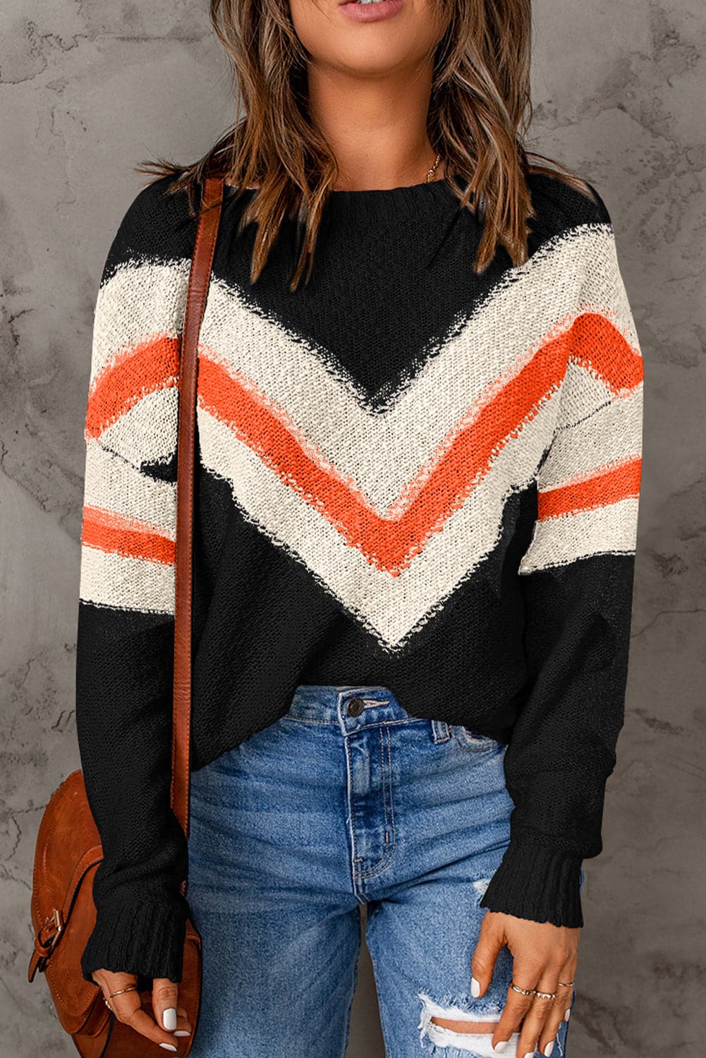 Contrast Round Neck Dropped Shoulder Sweater.