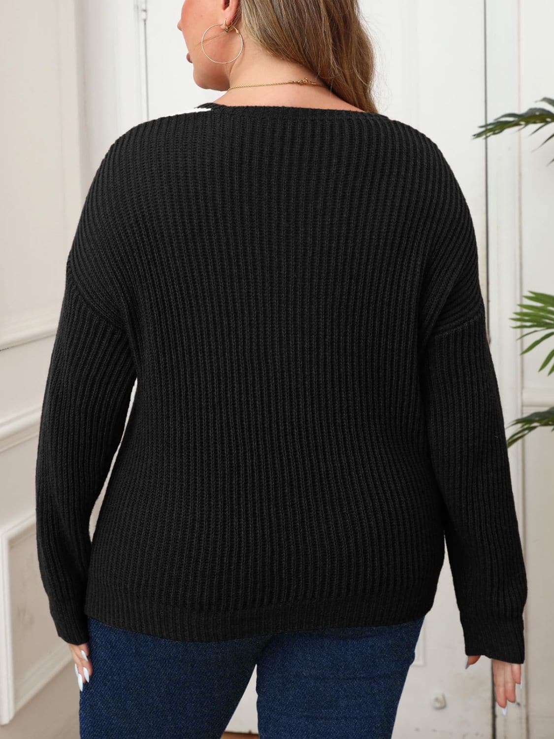 Chic plus size contrast long sleeve sweater with dropped shoulders