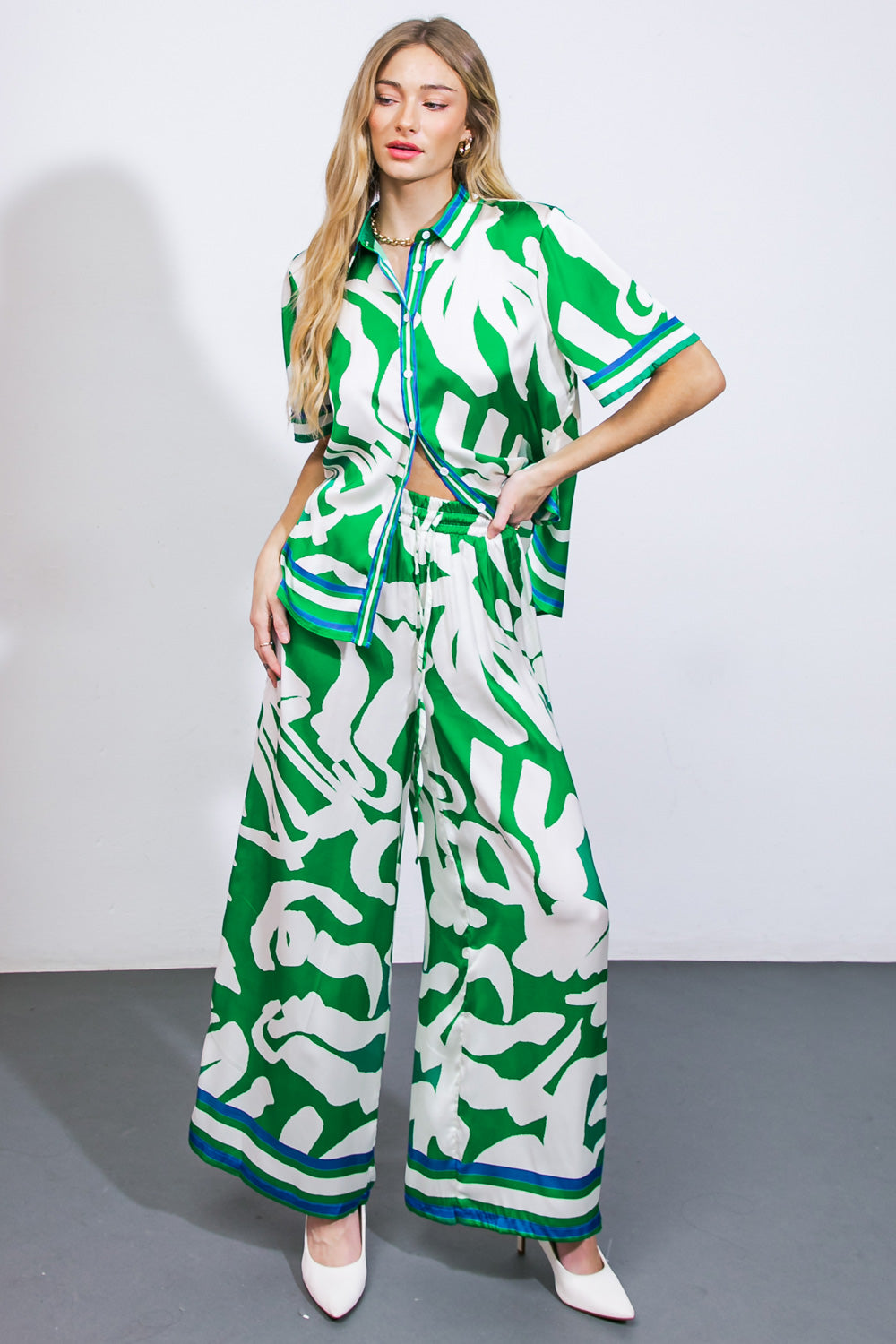 THE KEY TO CHIC WOVEN SATIN PANTS Flying Tomato