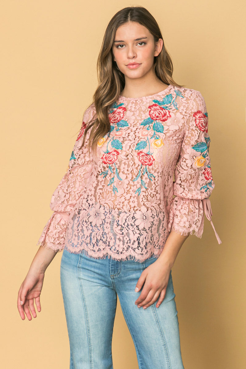 EMBROIDERED LACE TOP