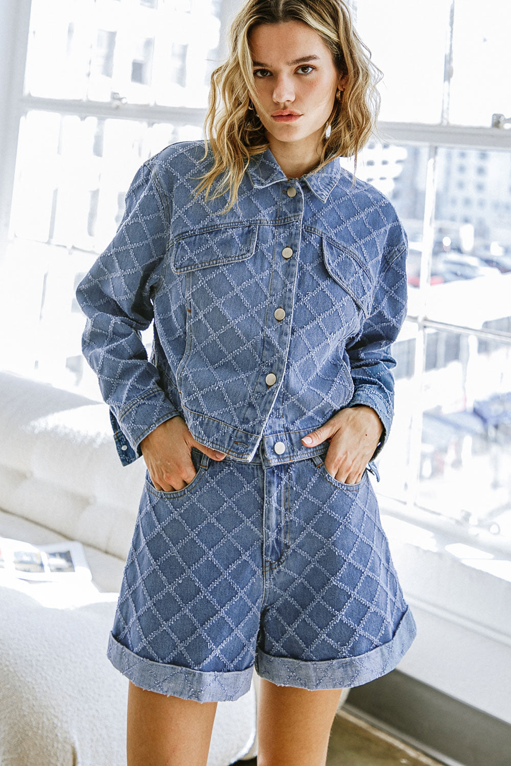 MEET ME THERE DENIM SHORT Flying Tomato