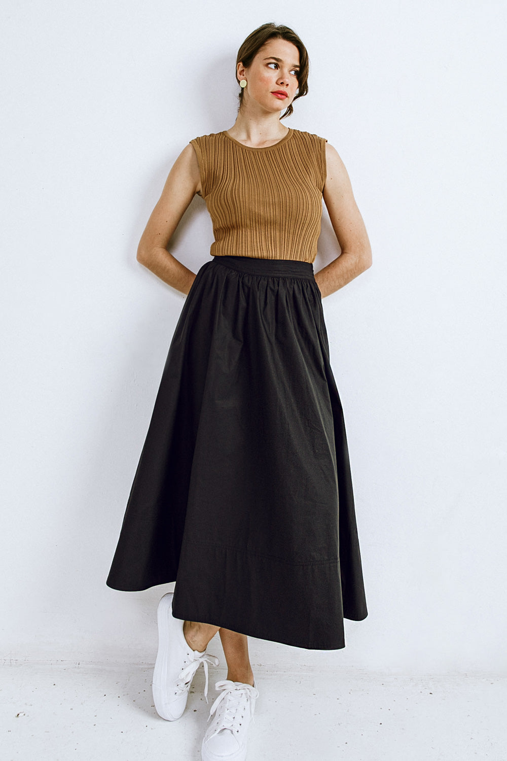 SET THE PACE KNIT TOP Flying Tomato