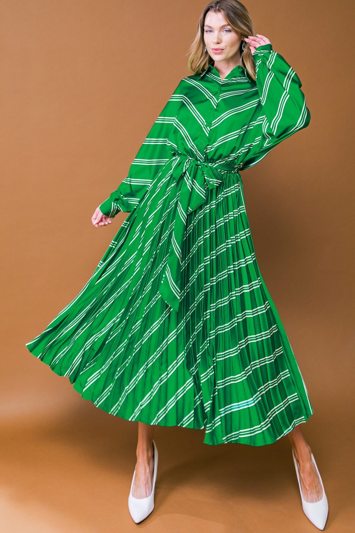 BEST OF EVERYTHING WOVEN MIDI DRESS Flying Tomato