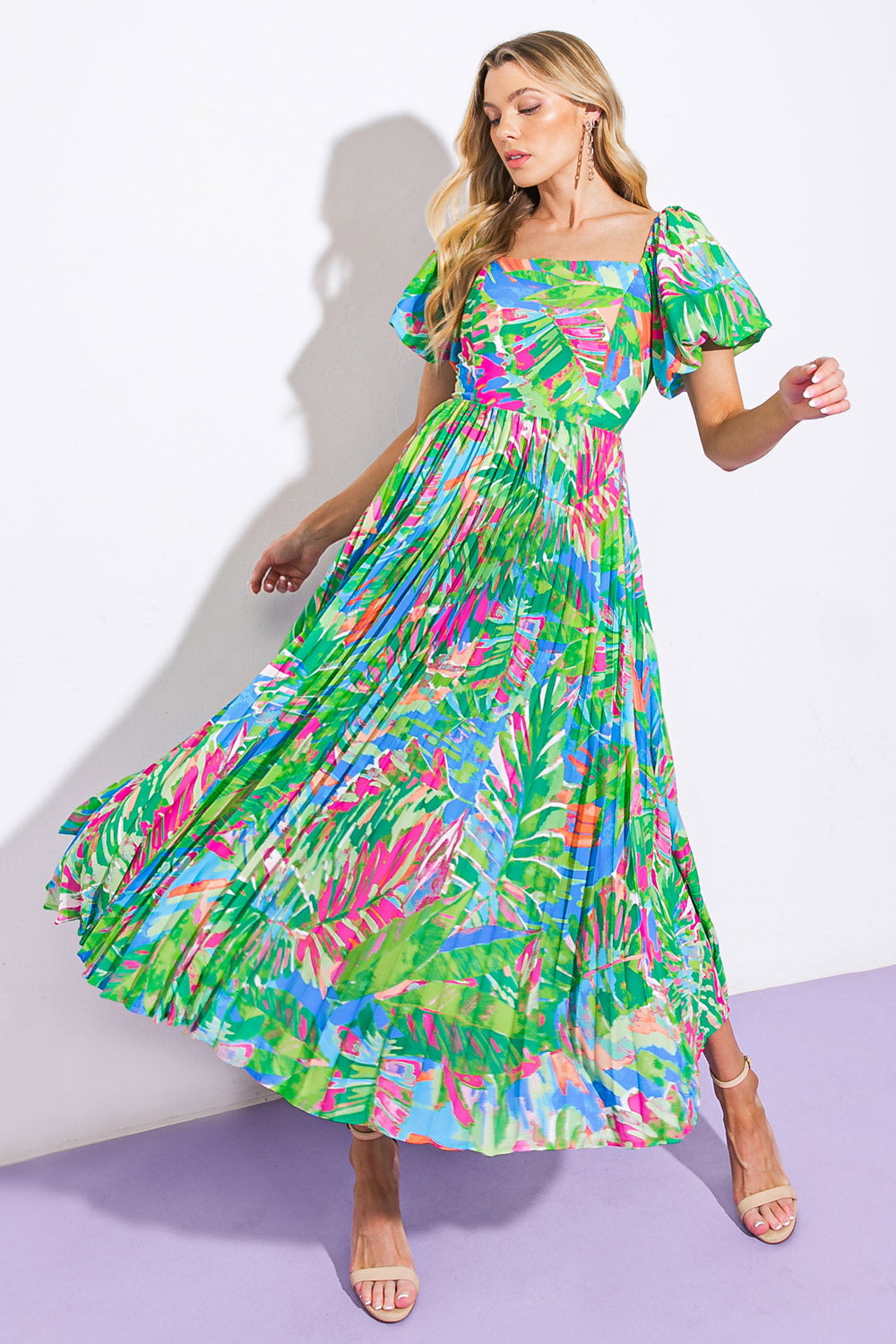 HIGH TIDE HEAVEN IN LOVELY BLOSSOMS WOVEN MIDI DRESS