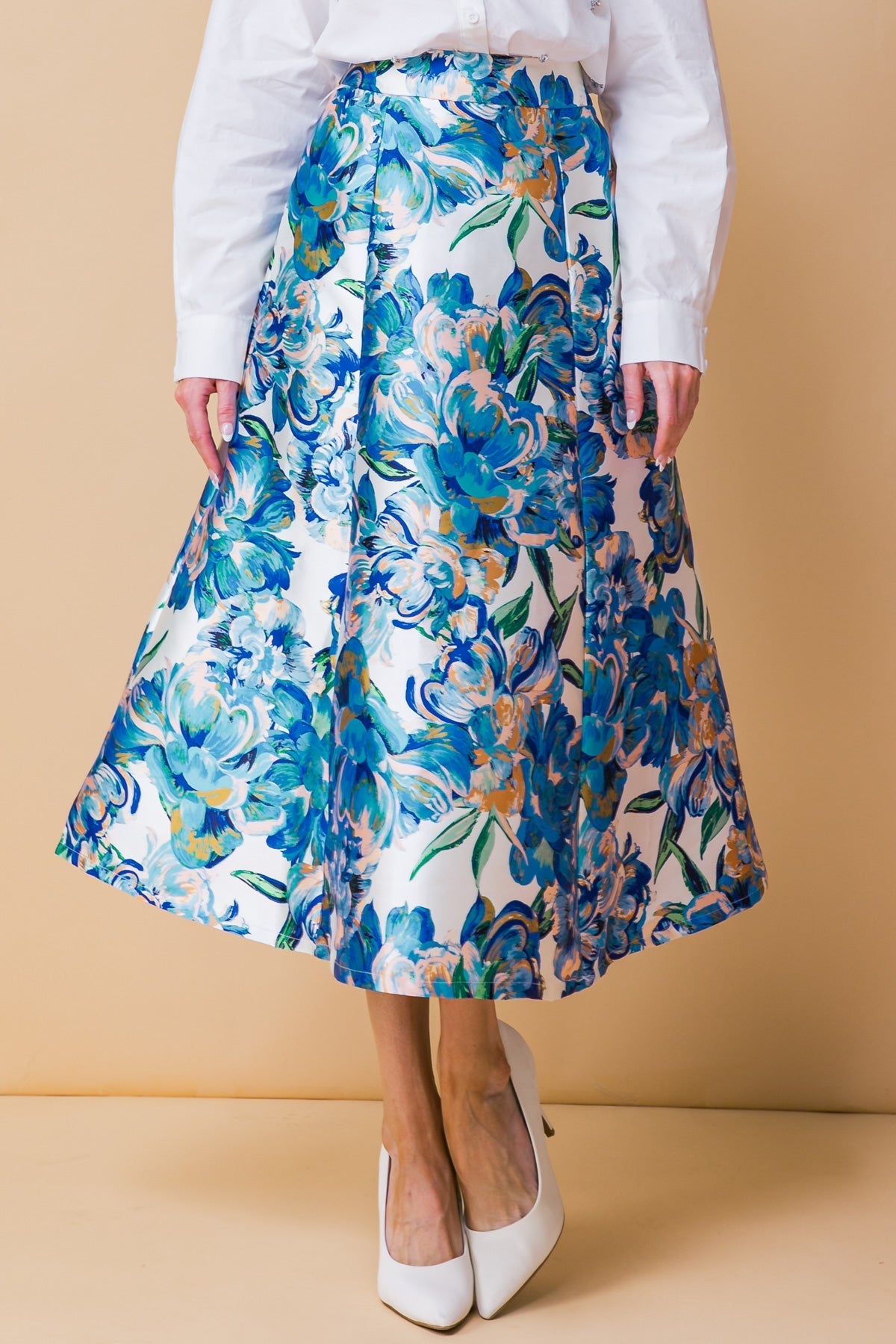 LIMITLESS RADIANCE WOVEN SKIRT Flying Tomato