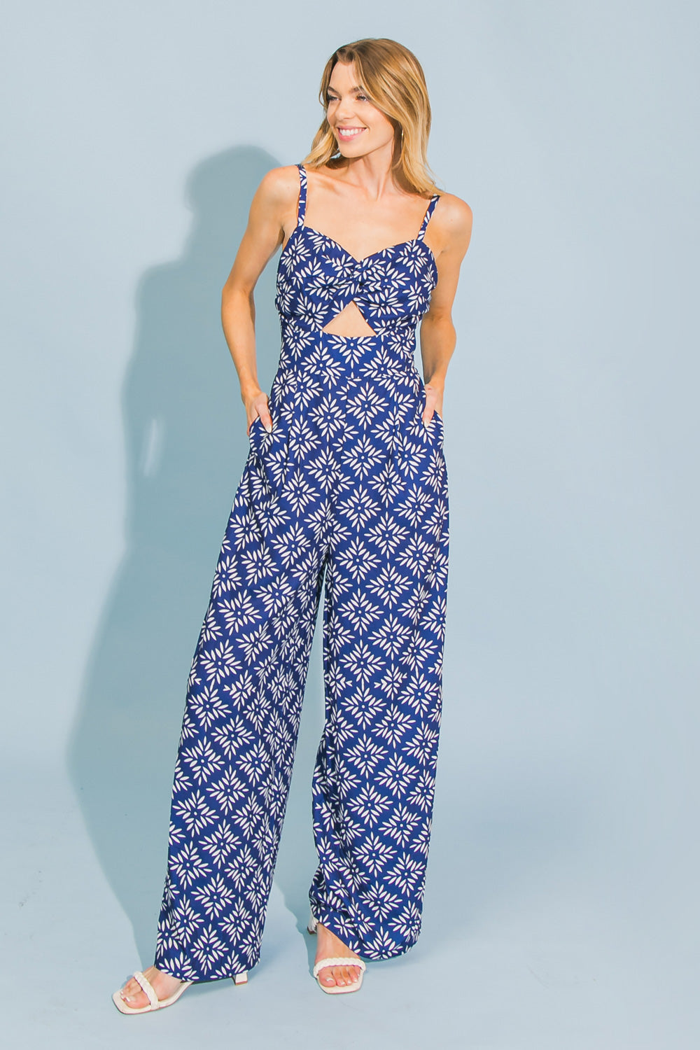 SEND A MESSAGE  WOVEN JUMPSUIT Flying Tomato