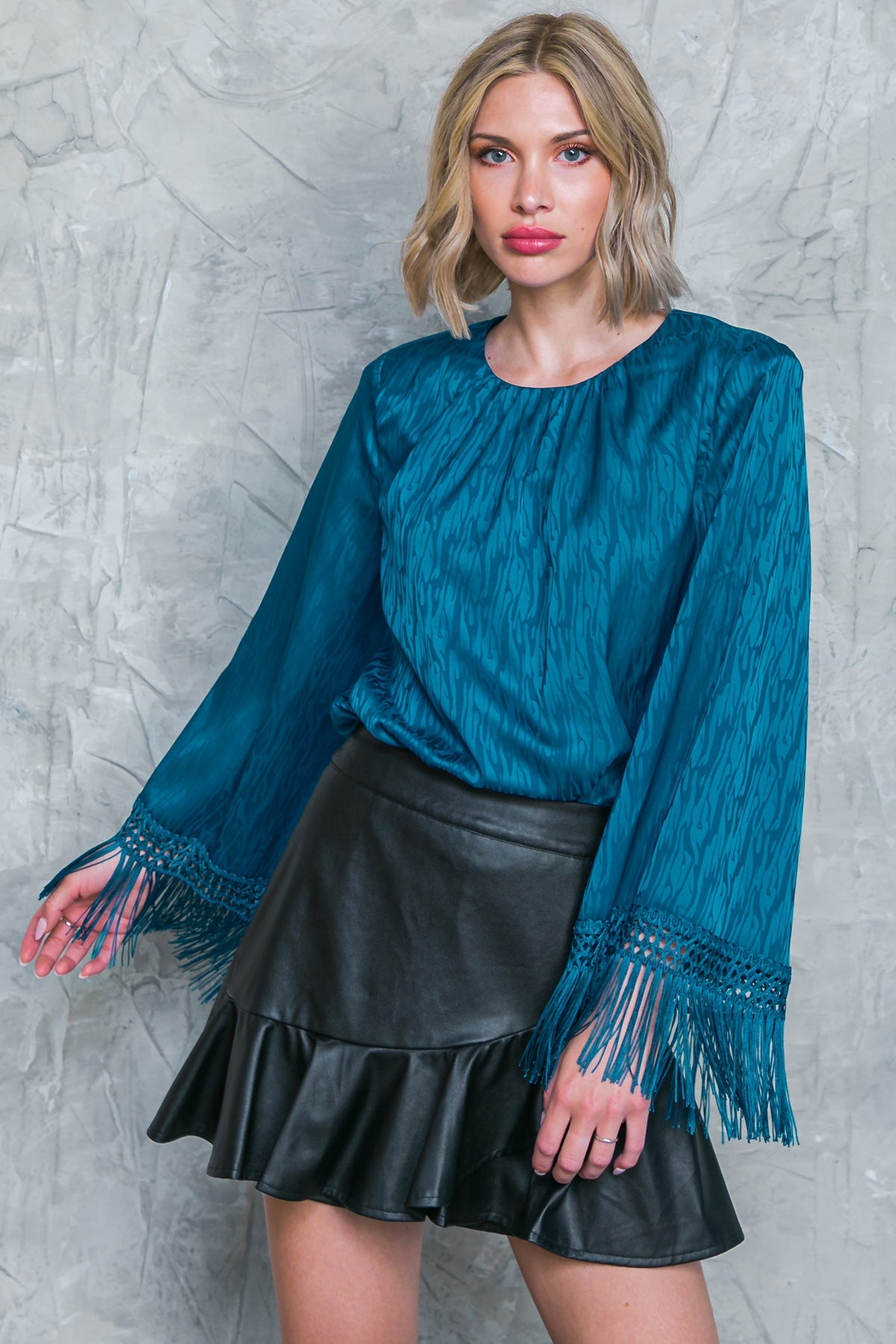 LOVE EVERY DAY WOVEN BODYSUIT Flying Tomato