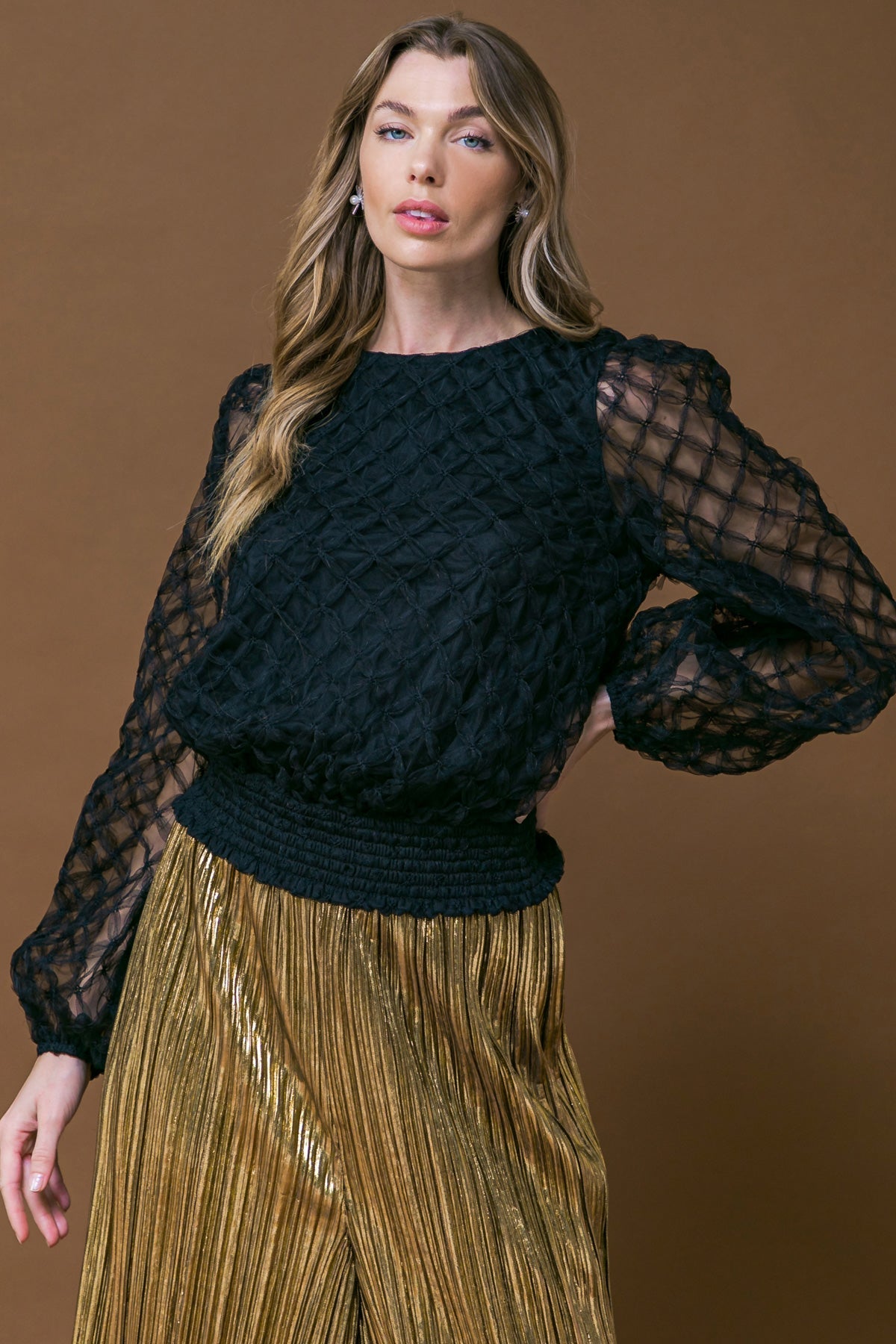 SWEETLY CAPTIVTING WOVEN TOP Flying Tomato