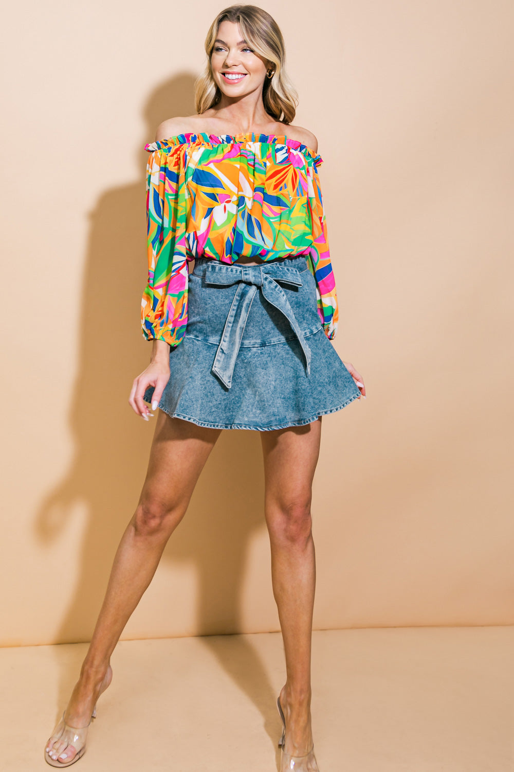 ENTERTAIN ME WOVEN TOP Flying Tomato