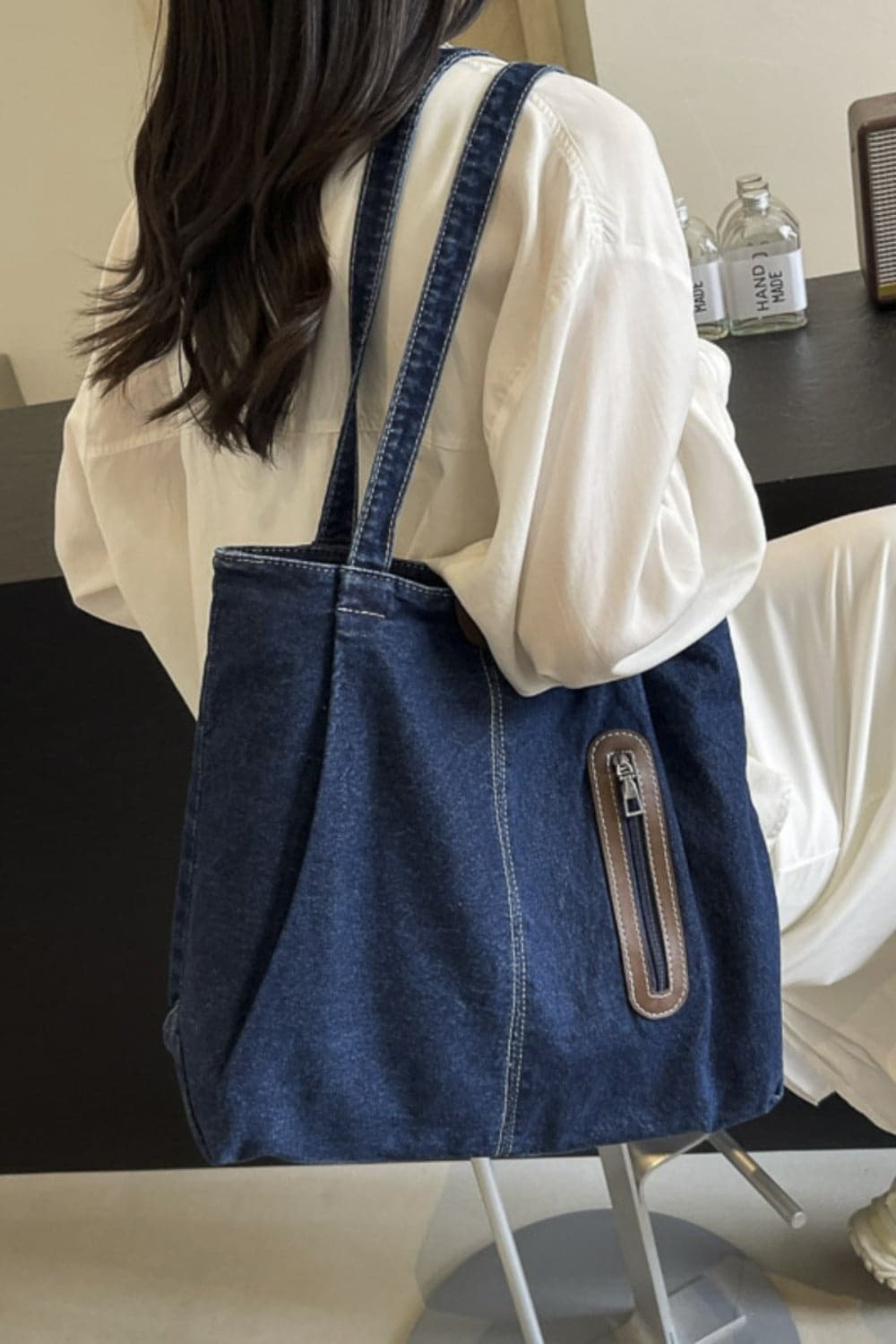 Chic medium denim tote bag