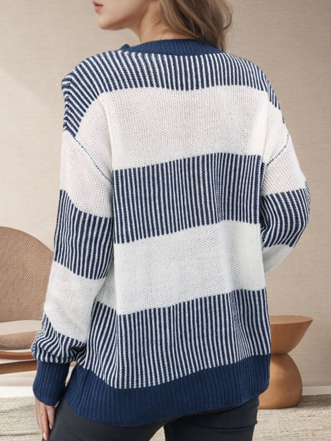 Chic striped long sleeve sweater with round neck