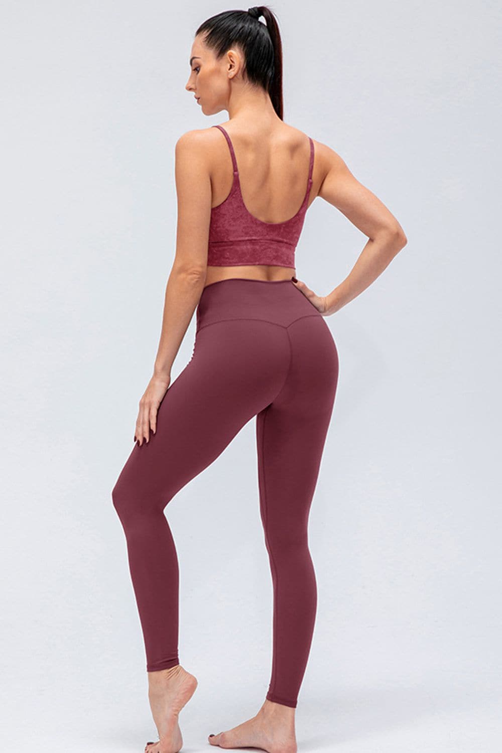 Wide Waistband Slim Fit Active Leggings.