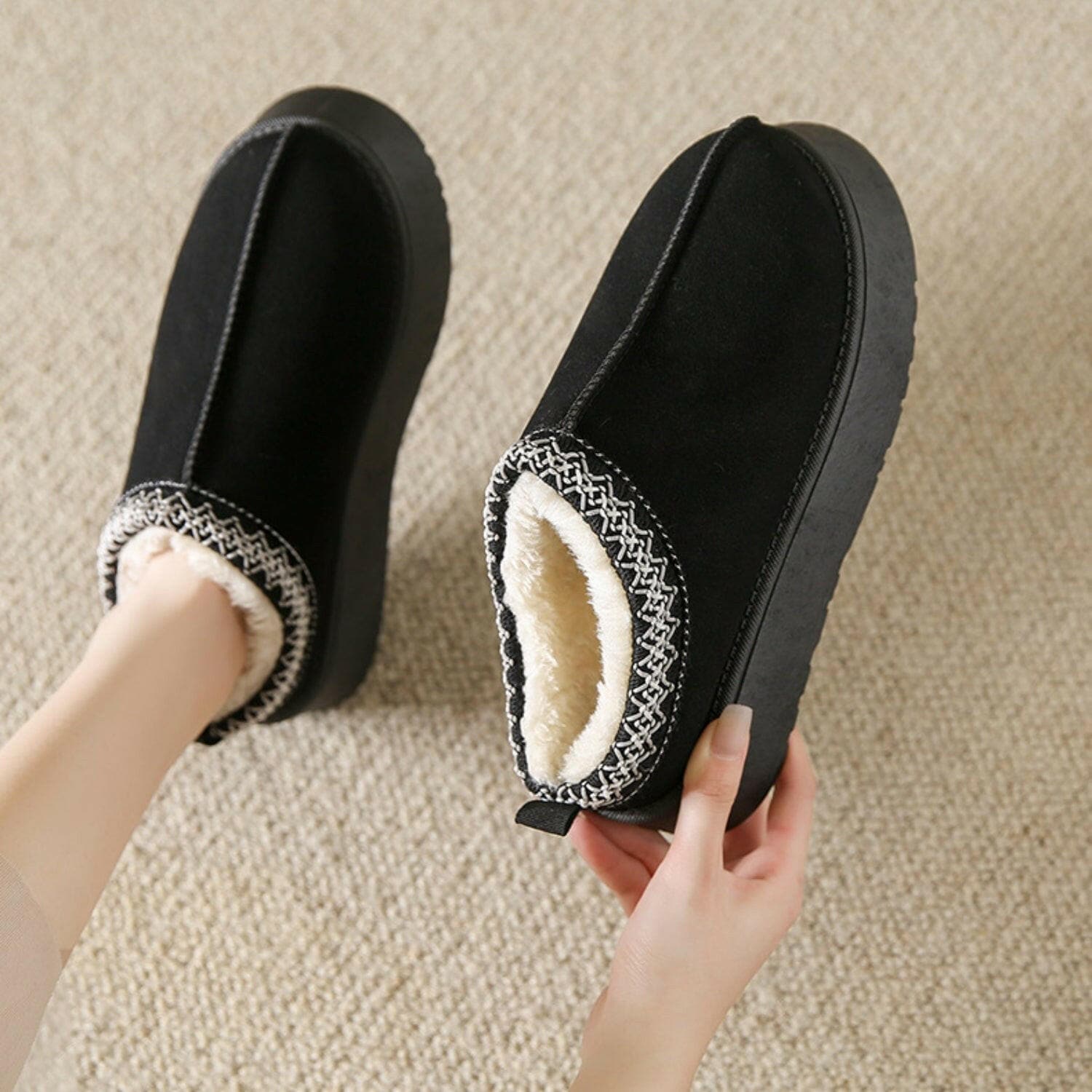 Faux Fur Center-Seam Slippers - Love Salve