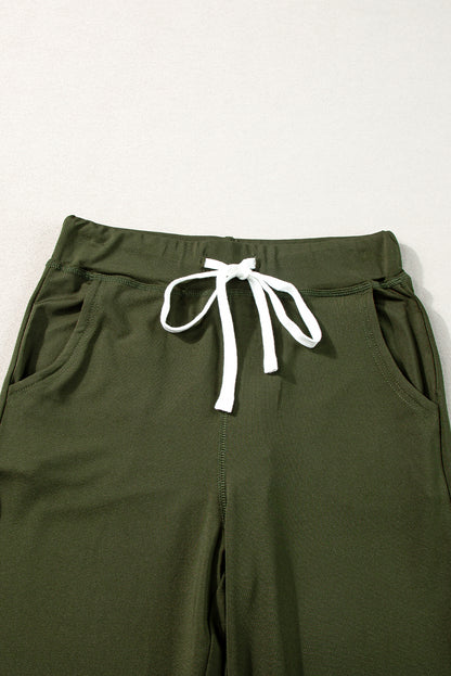 Cozy moss green joggers with drawstring and pockets