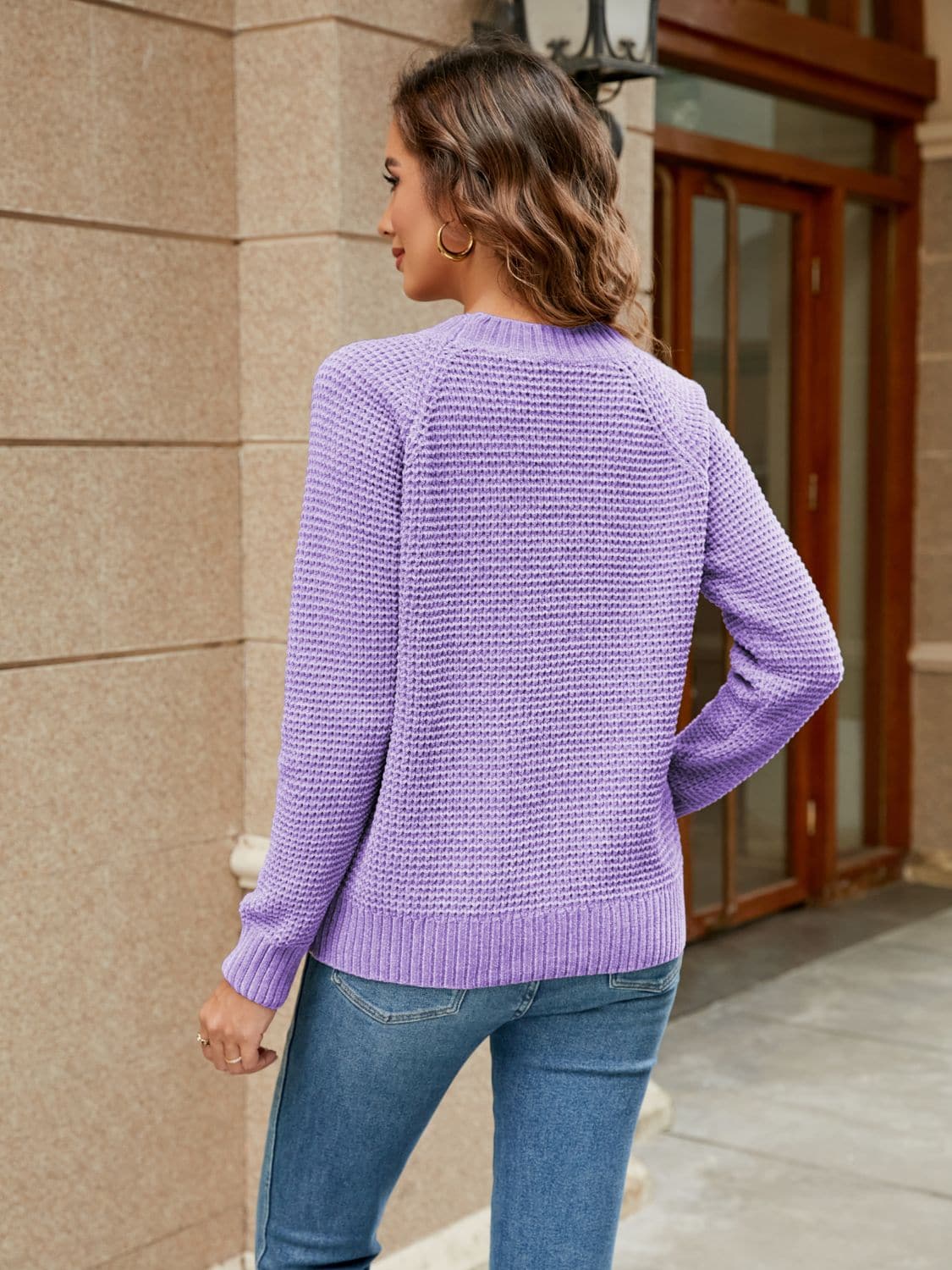 Round Neck Raglan Sleeve Sweater.