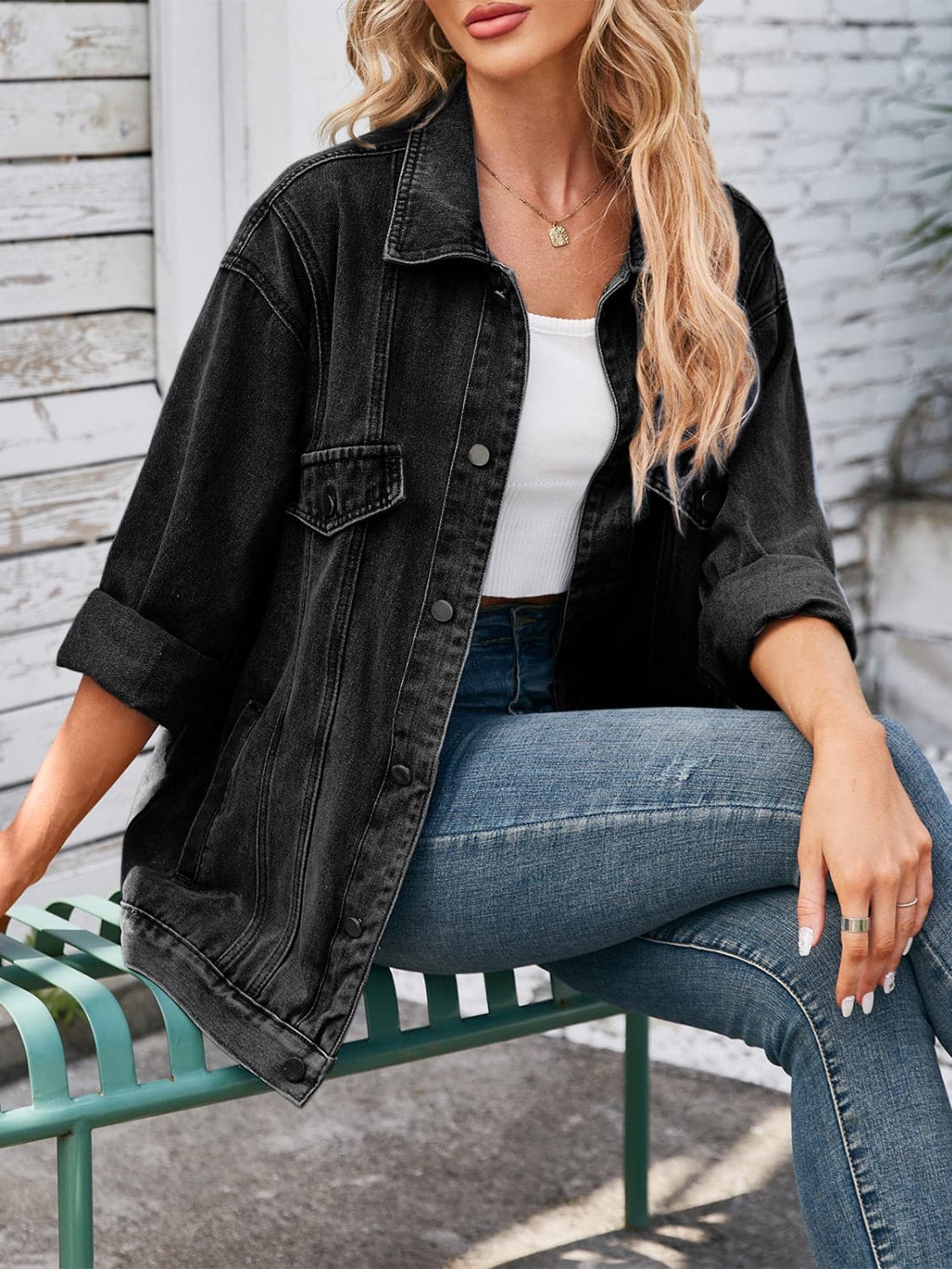 Stylish denim jacket for women