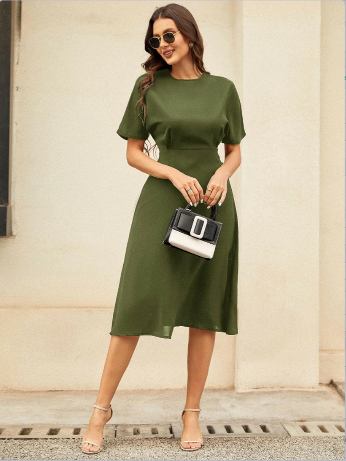 Round Neck Short Sleeve Midi Dress.