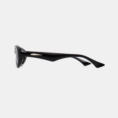 Polycarbonate Frame Cat Eye Sunglasses.