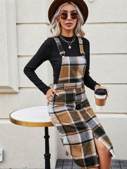 Chic plaid overall dress with slit and pockets