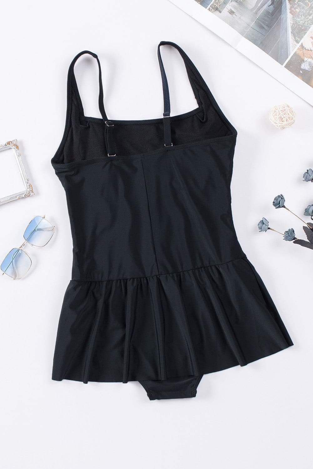 Ruched Square Neck Sleeveless One-Piece Swimwear.