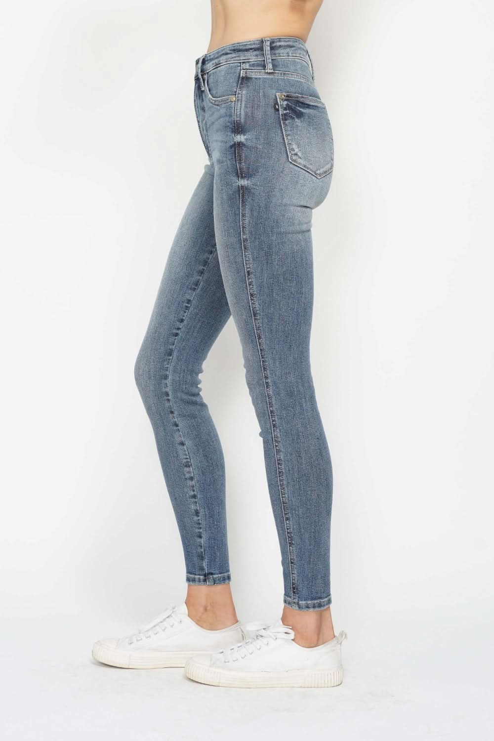 Judy Blue tummy control skinny jeans