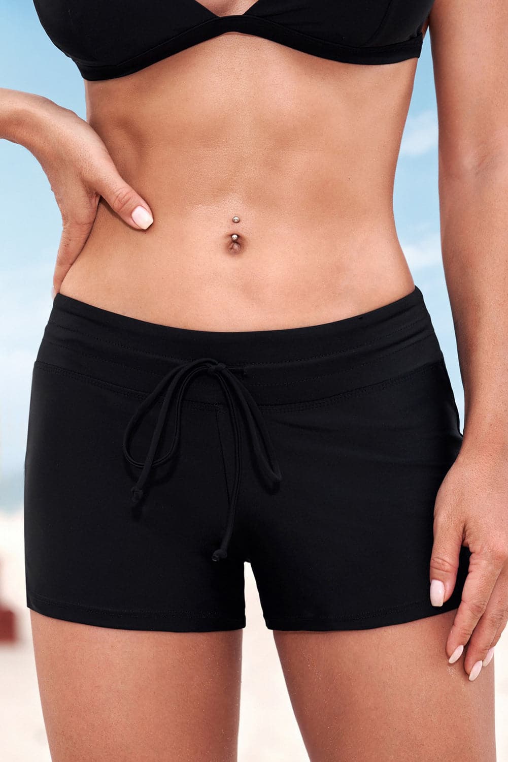 Full Size Run Contrast Drawstring Swim Bottoms.