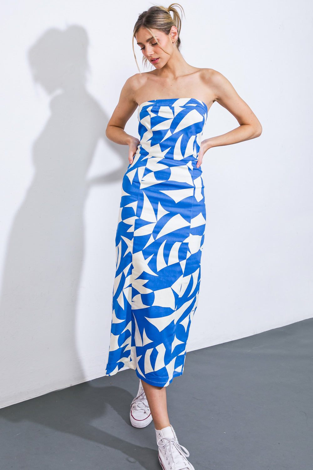 PICKING PETALS WOVEN MIDI DRESS Flying Tomato