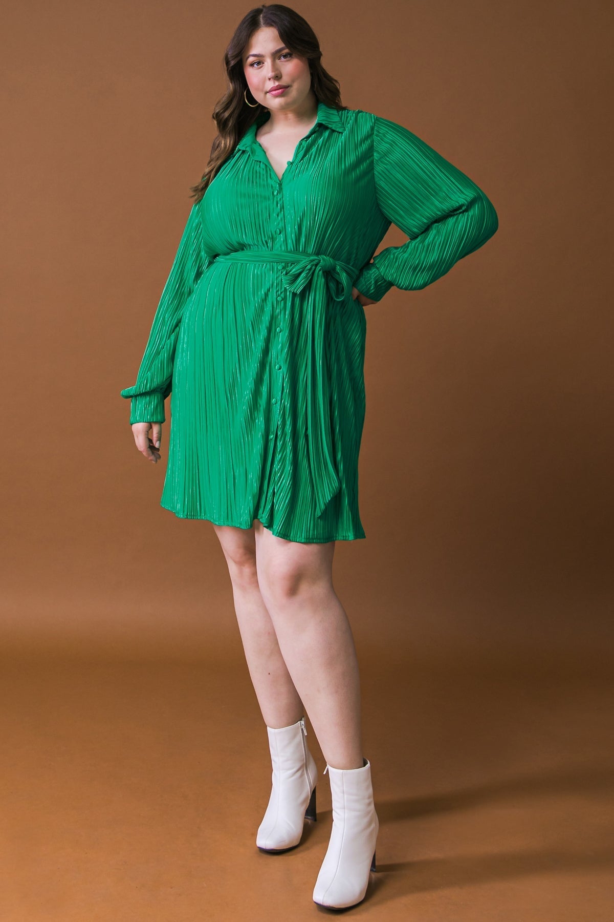 MAKE YOU WANNA STAY WOVEN MINI DRESS Flying Tomato