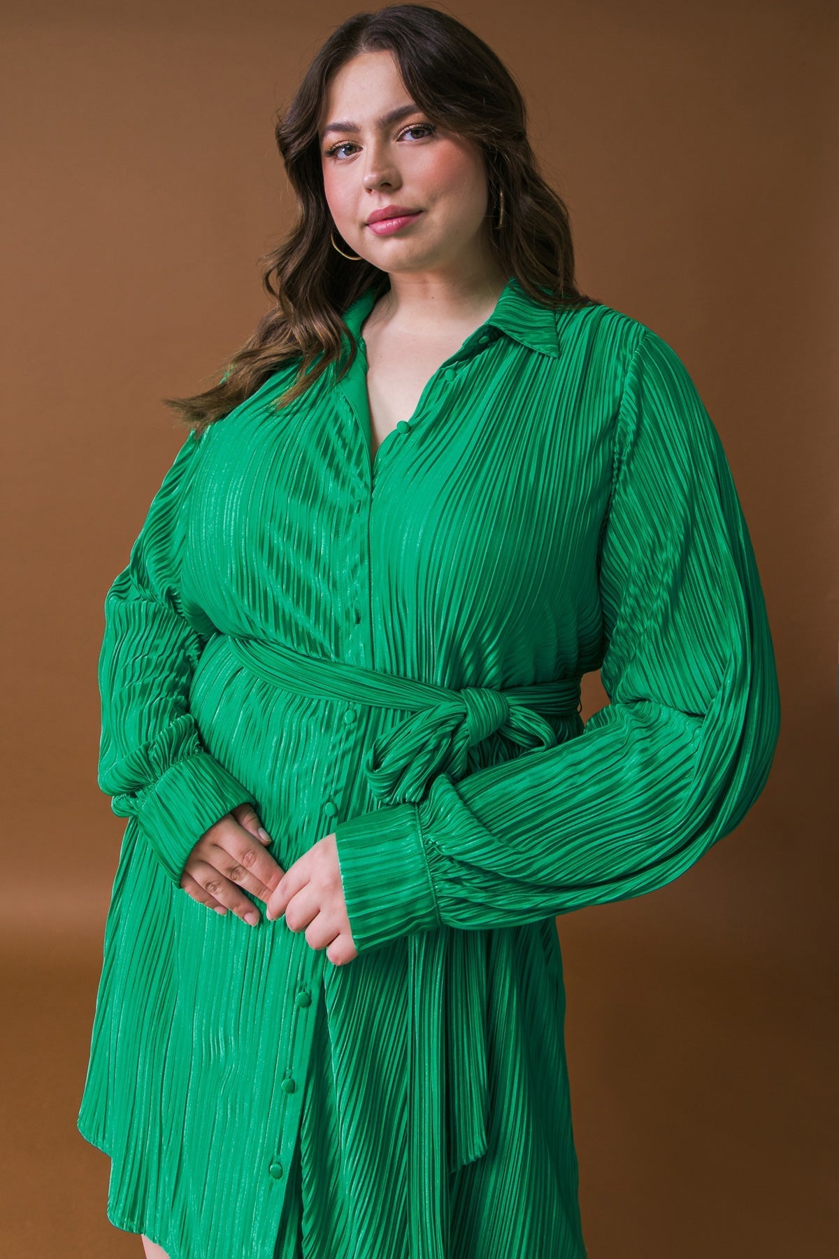 MAKE YOU WANNA STAY WOVEN MINI DRESS Flying Tomato